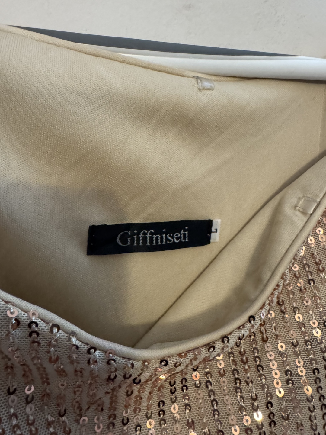 Giffniseti Sequin Gown