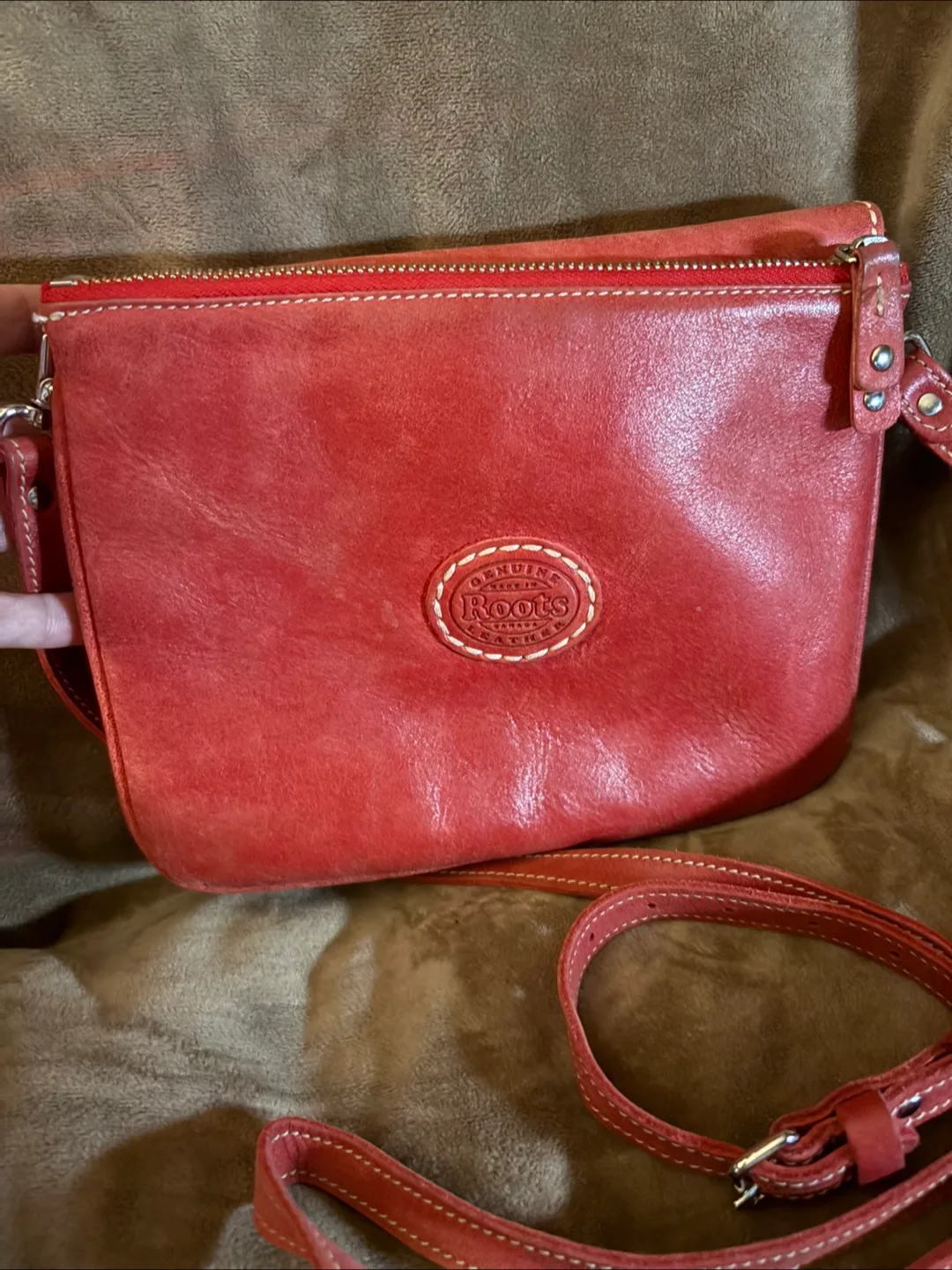 Roots Genuine Leather Crossbody Bag - Orange/Red image indicator(4)