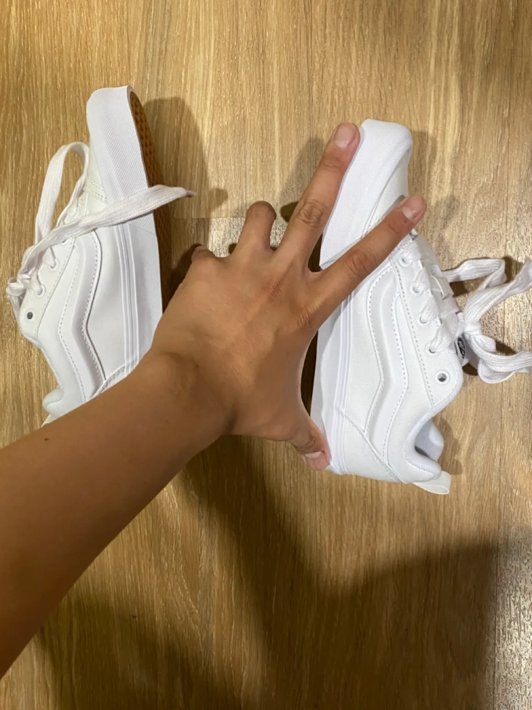 Vans Knu Skool White - Size 7.0 image indicator(4)