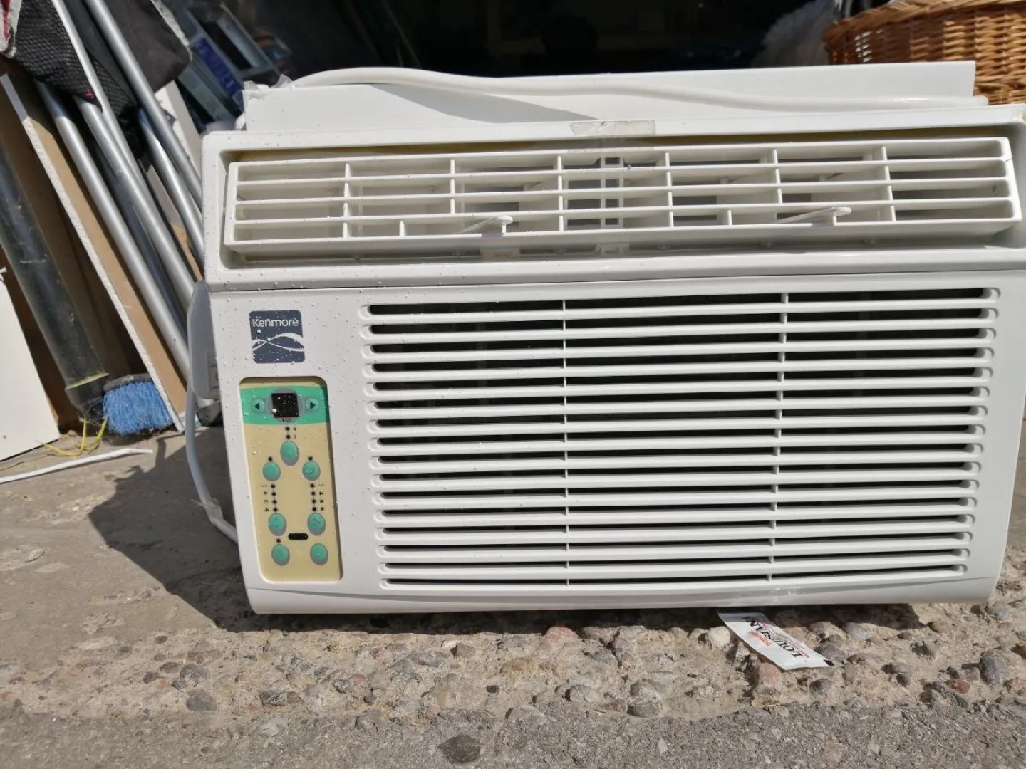 Kenmore Window Air Conditioner thumbnail