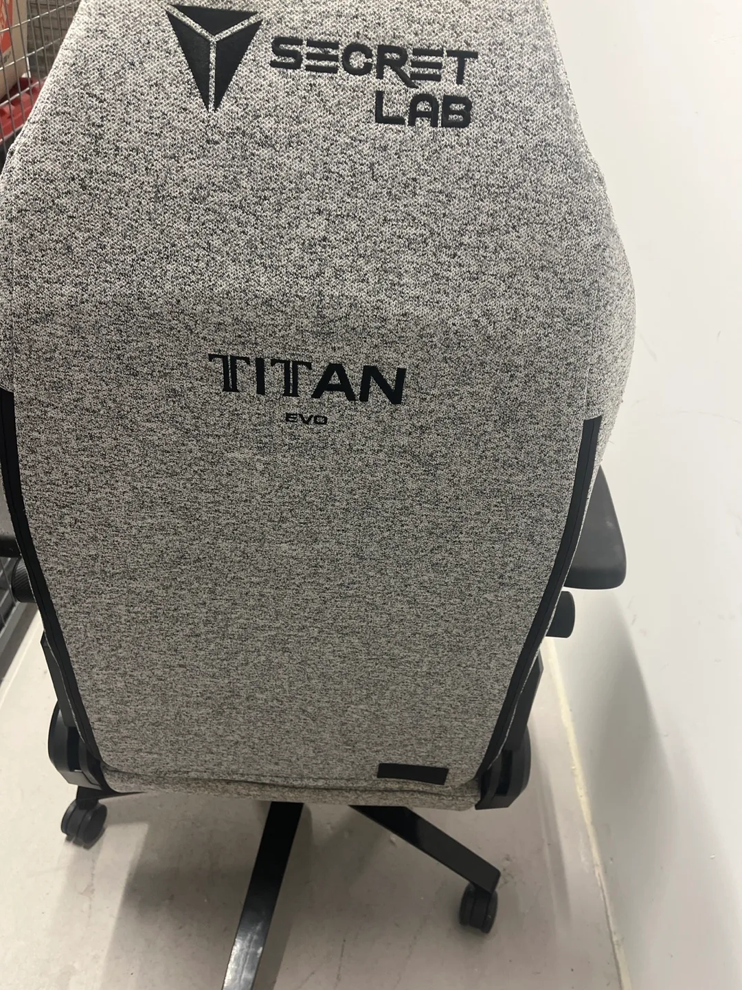Secretlab Titan Evo 2022 Gaming Chair.Fabric thumbnail