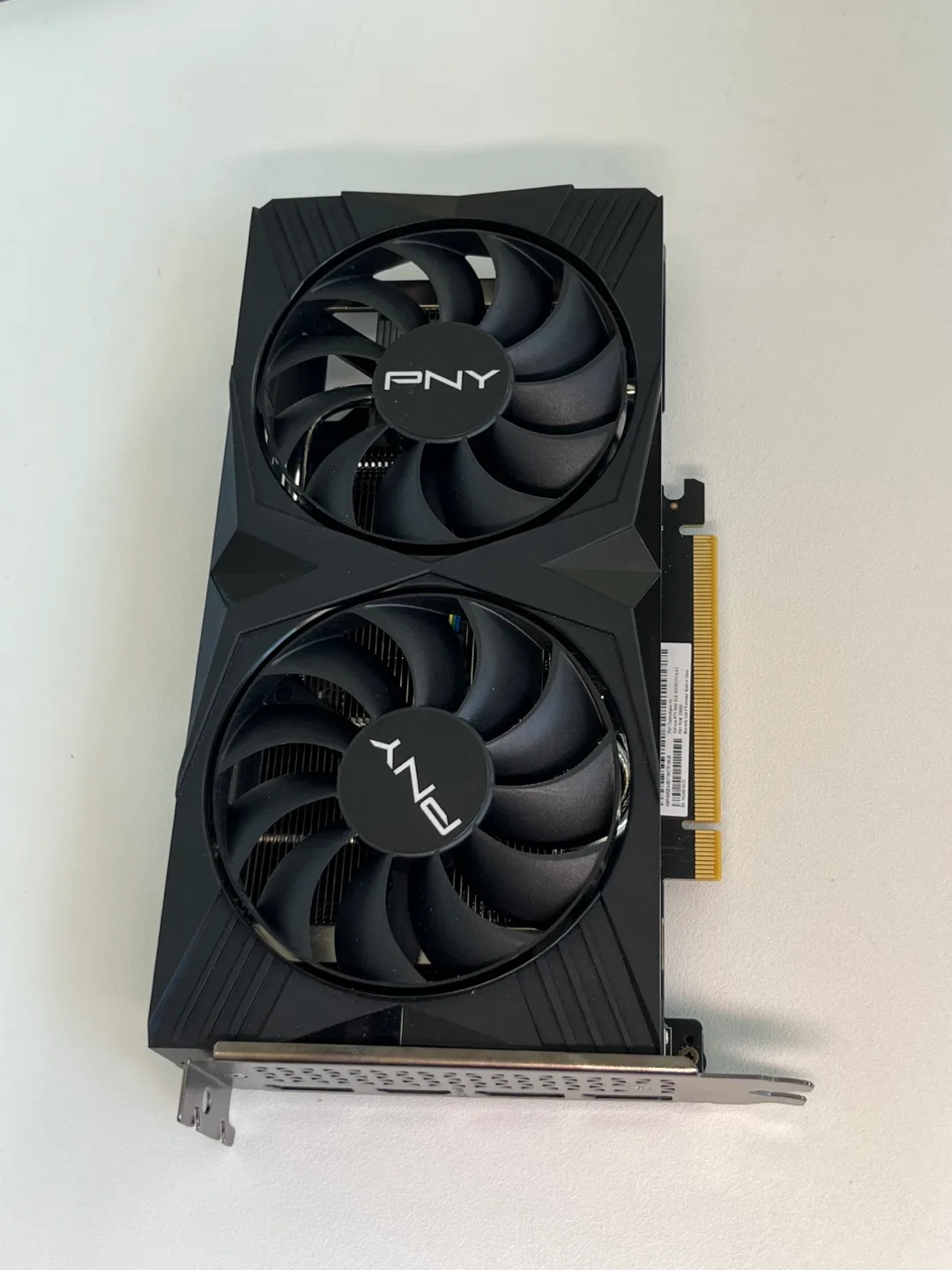 PNY RTX 4060 image indicator(4)