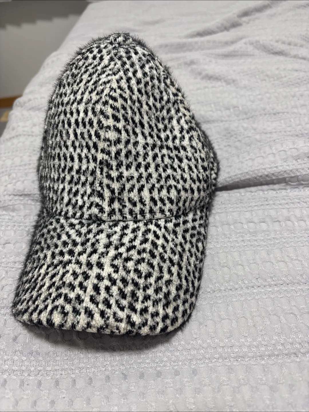 Anthropologie Hat - Black & White thumbnail