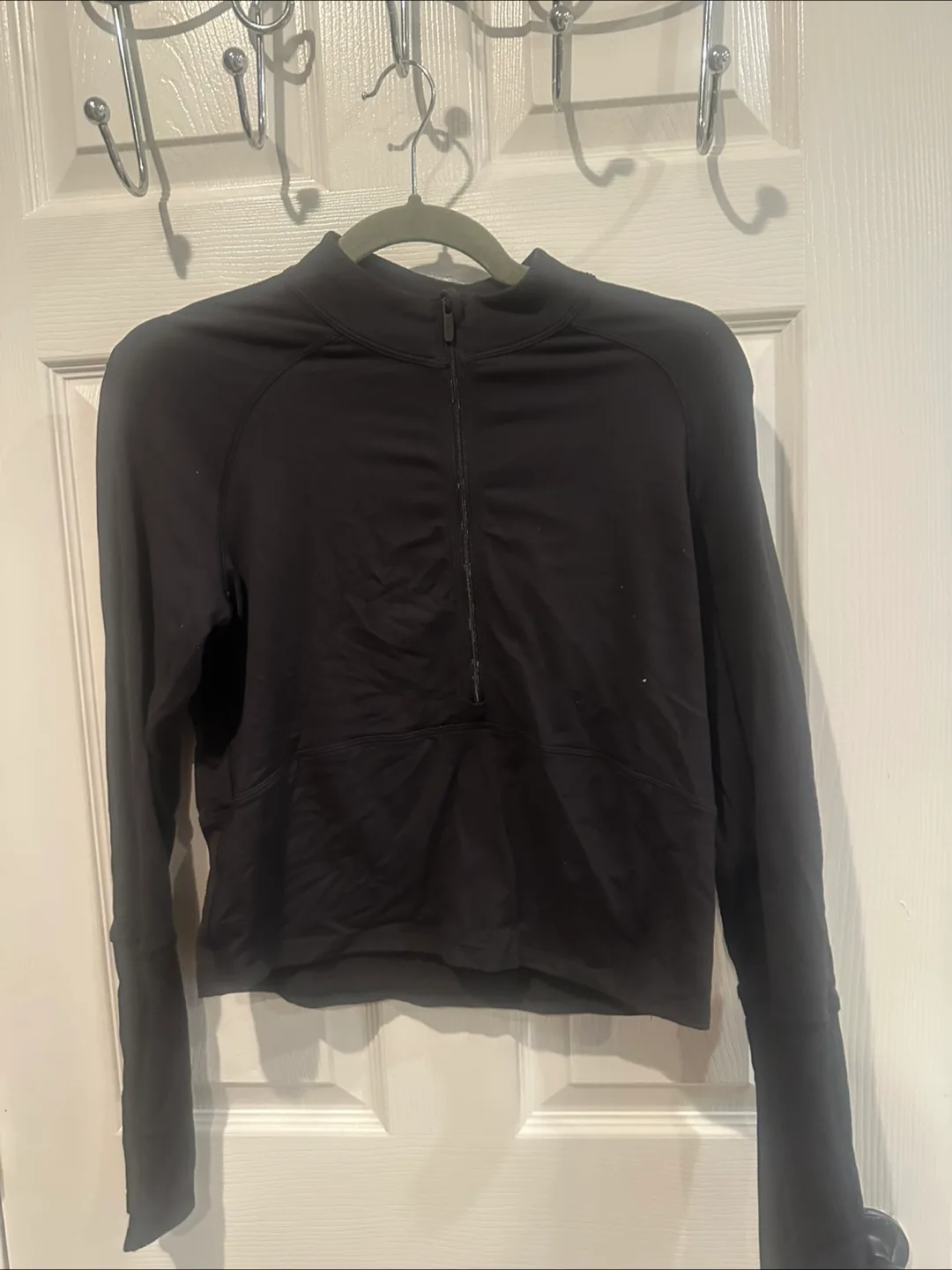 Lululemon Black Long Sleeve Top thumbnail