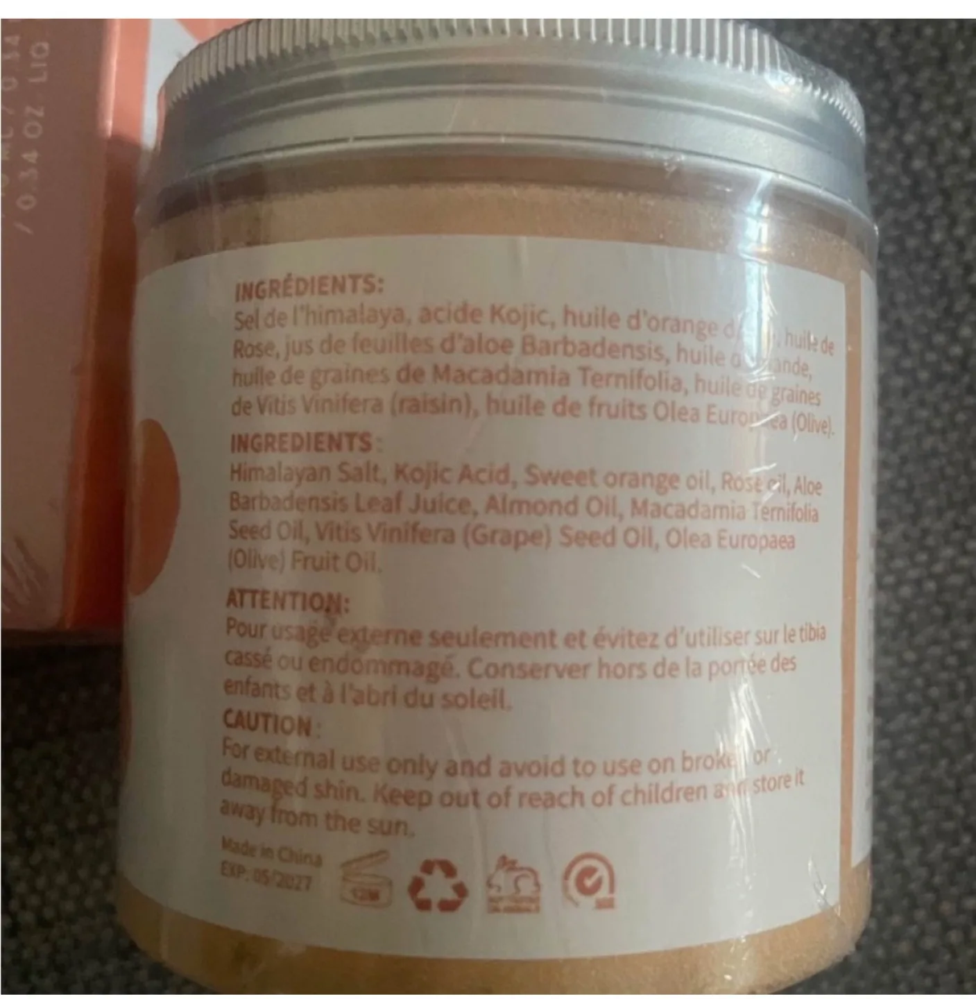 Oreola Naturals Kojic Acid Scrub (250g) image indicator(2)