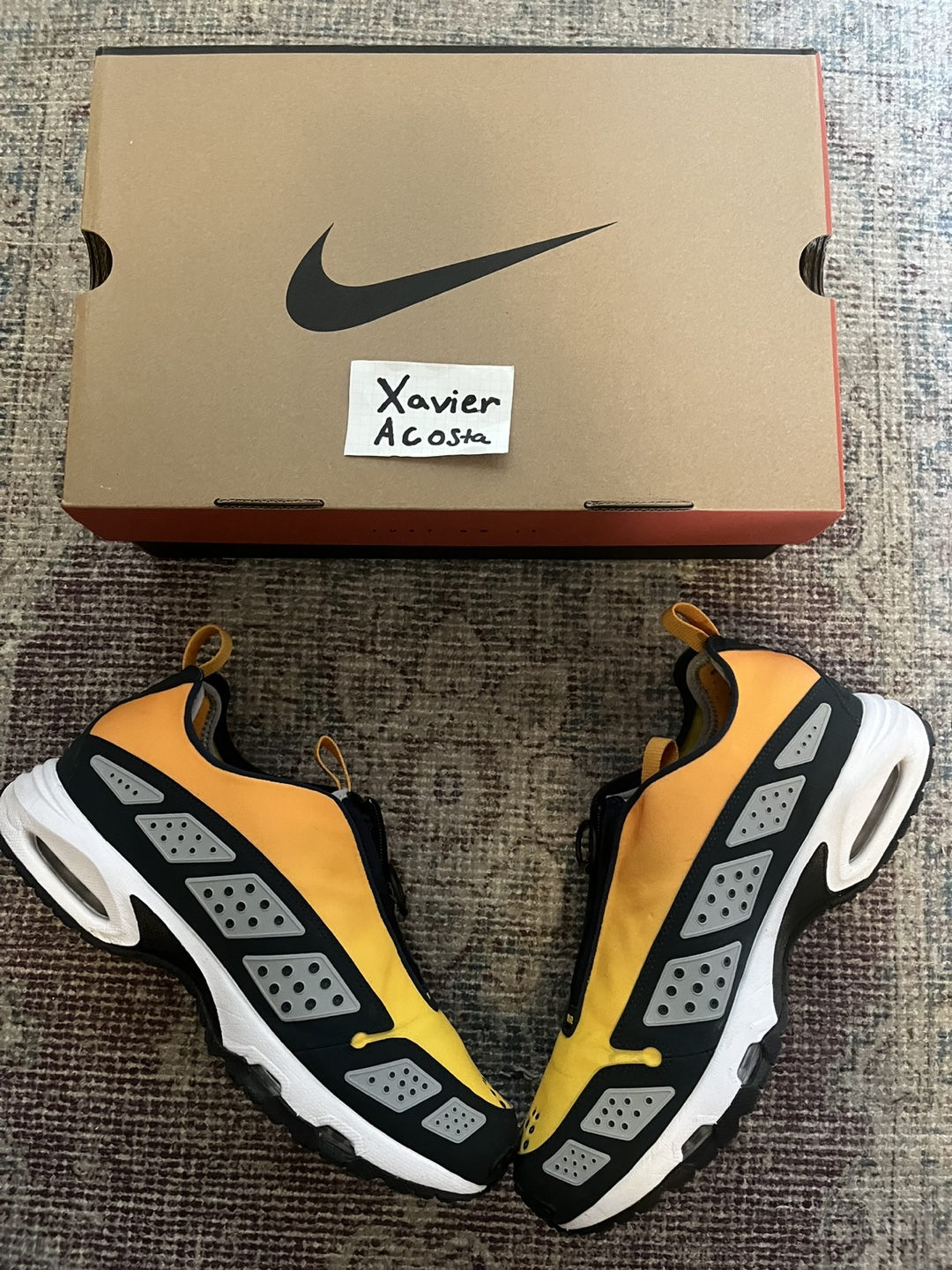 Nike Air Max SNDR Size 10.5 US - photo 2