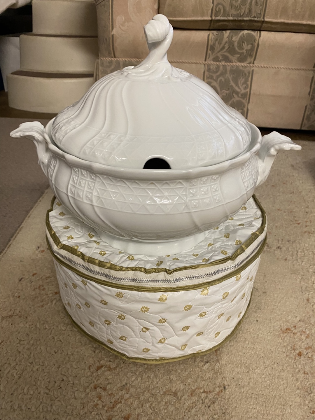 Hutschenreuther Selb Bavaria Tureen