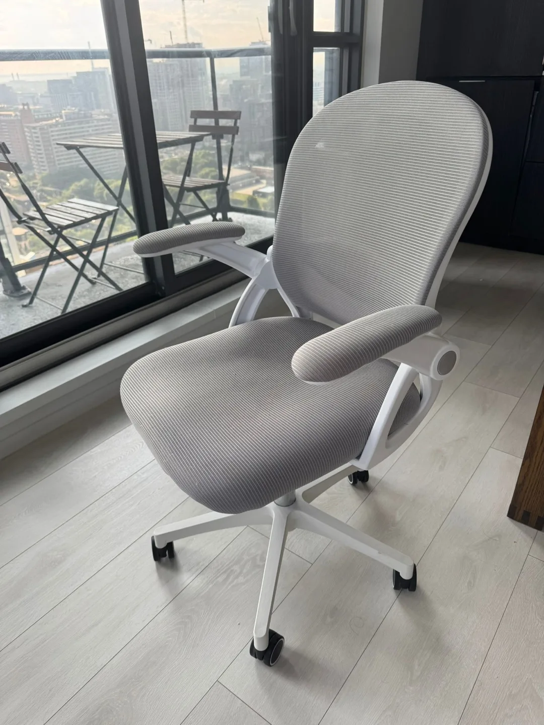 Grey Ergonomic Office Chair image indicator(3)