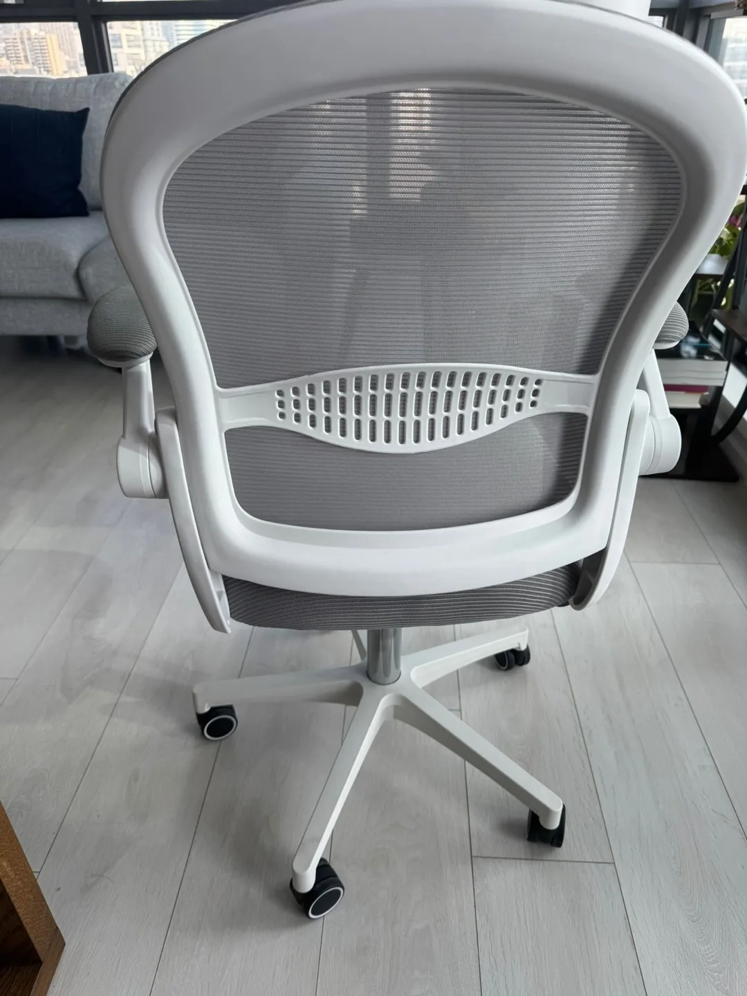 Grey Ergonomic Office Chair image indicator(6)