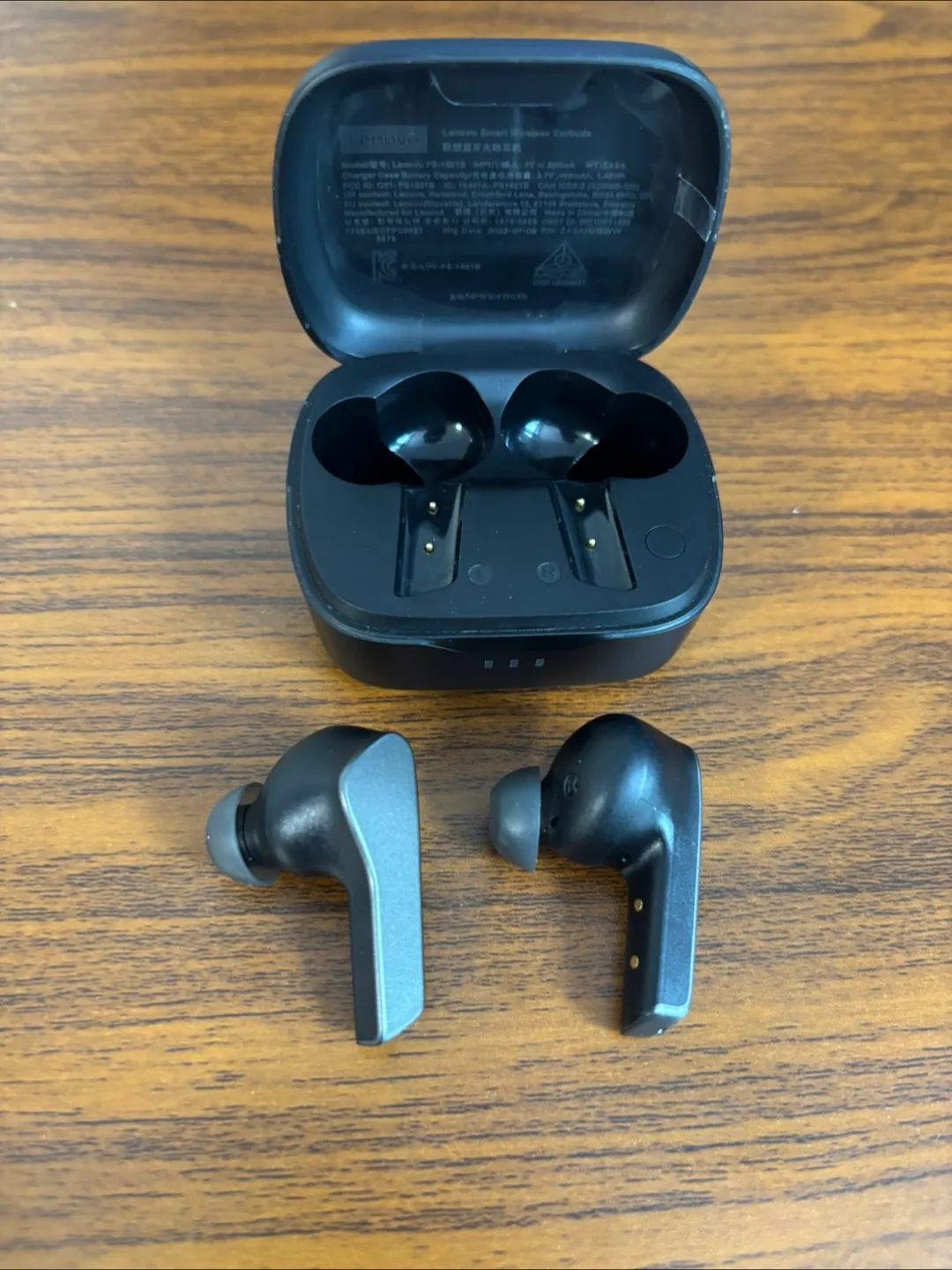 Lenovo Smart Active Noise Cancelling (ANC) Wireless Earbuds image indicator(4)
