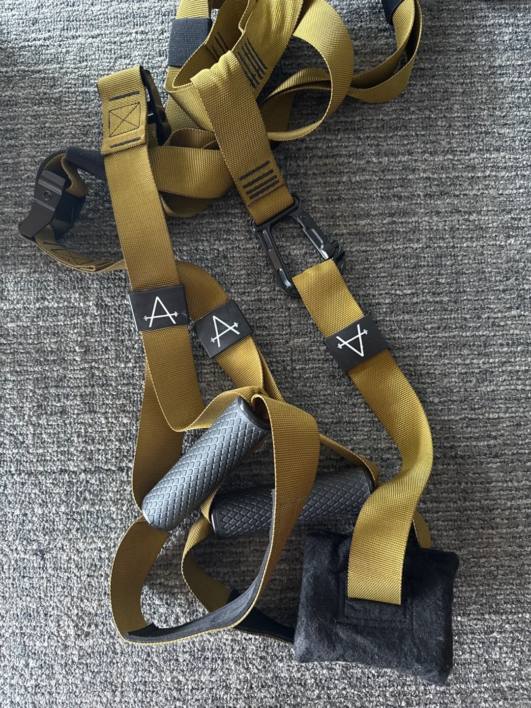Adjustable Suspension Trainer Straps thumbnail