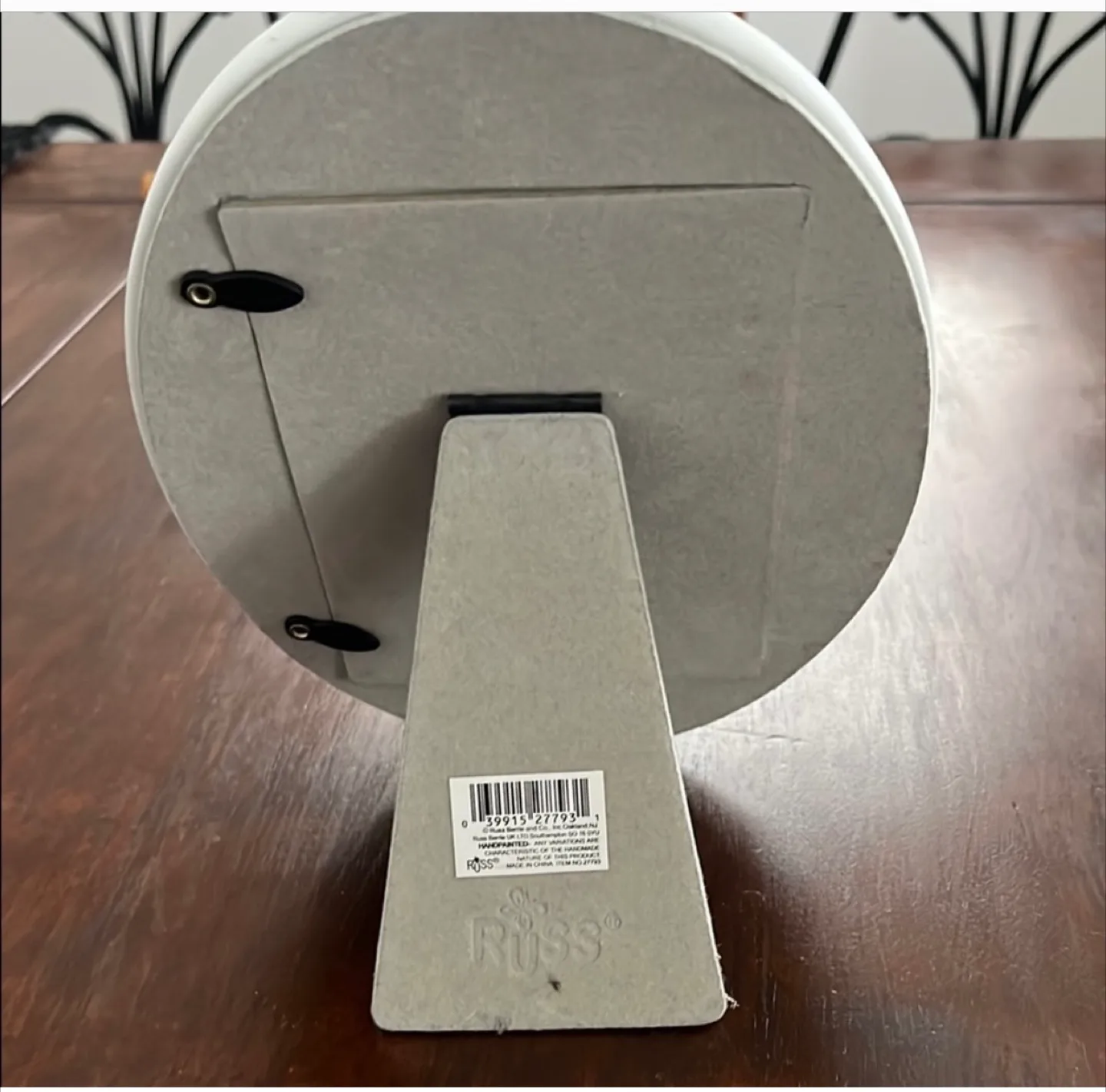 Russ Berrie White Oval Picture Frame image indicator(2)