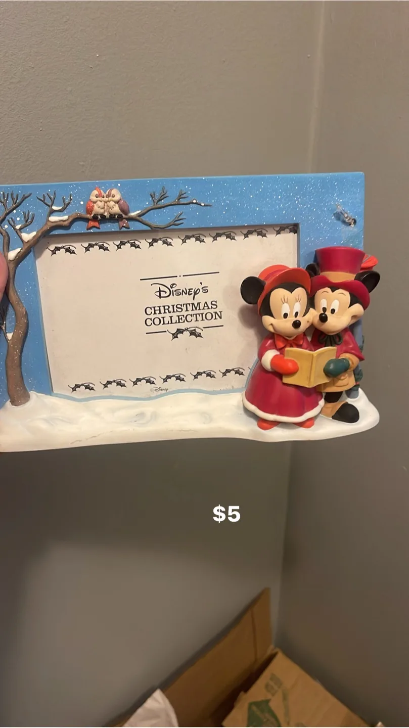 Disney's Christmas Collection Photo Frame 🥕 thumbnail