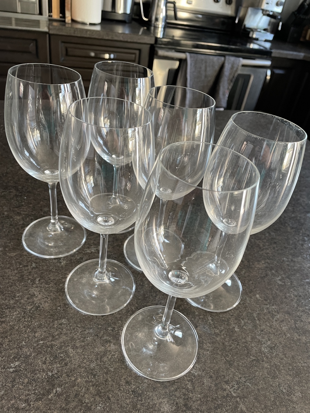 Set of 6 Clear Wine Glasses