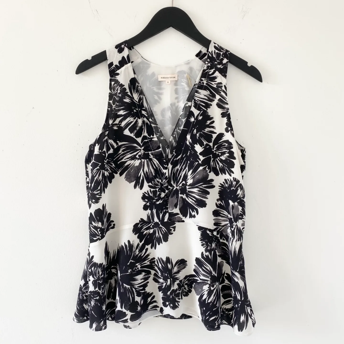 Rebecca Taylor 100% Silk Floral Sleeveless Blouse thumbnail