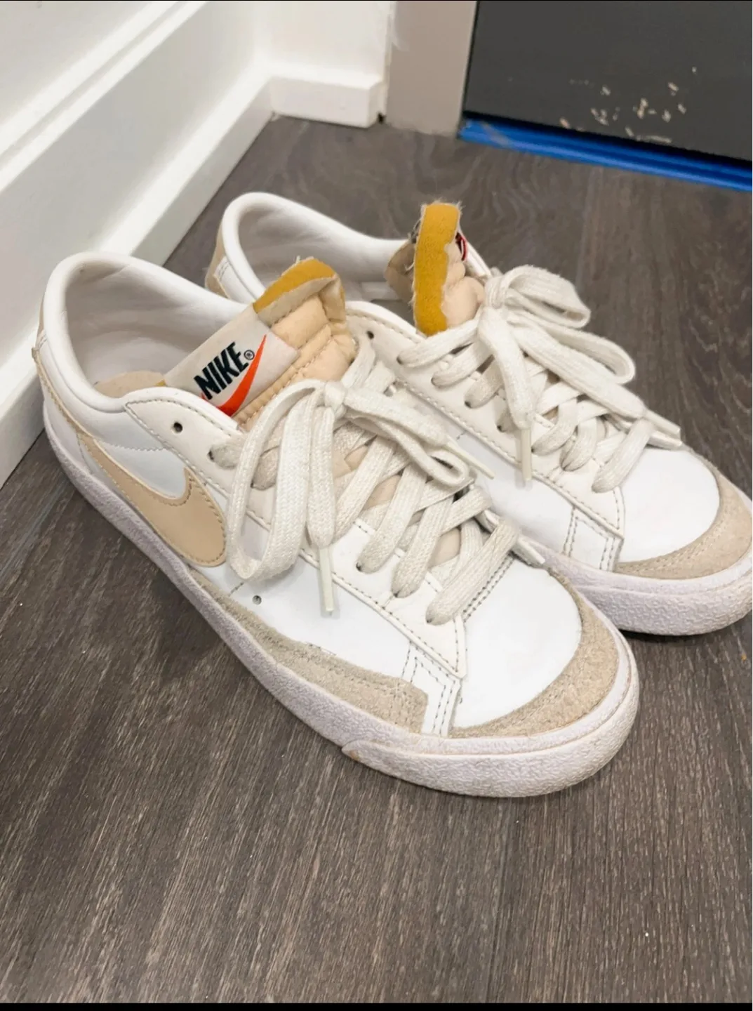 Nike women shoes US6 Eur36.5 thumbnail