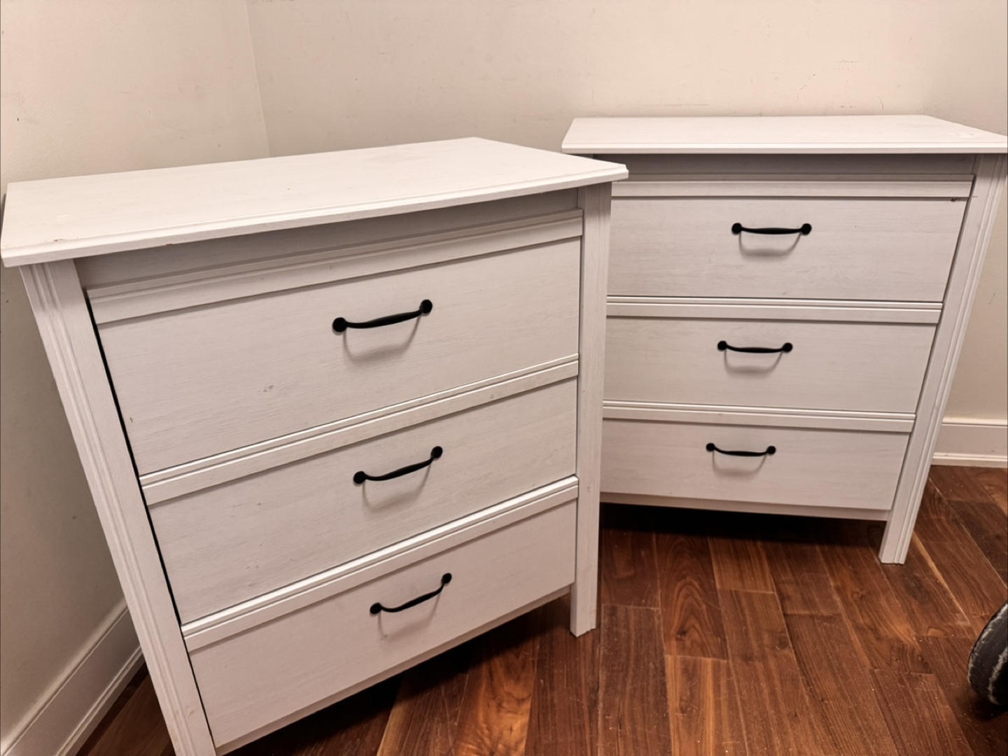Dressers 60$ both - photo 3