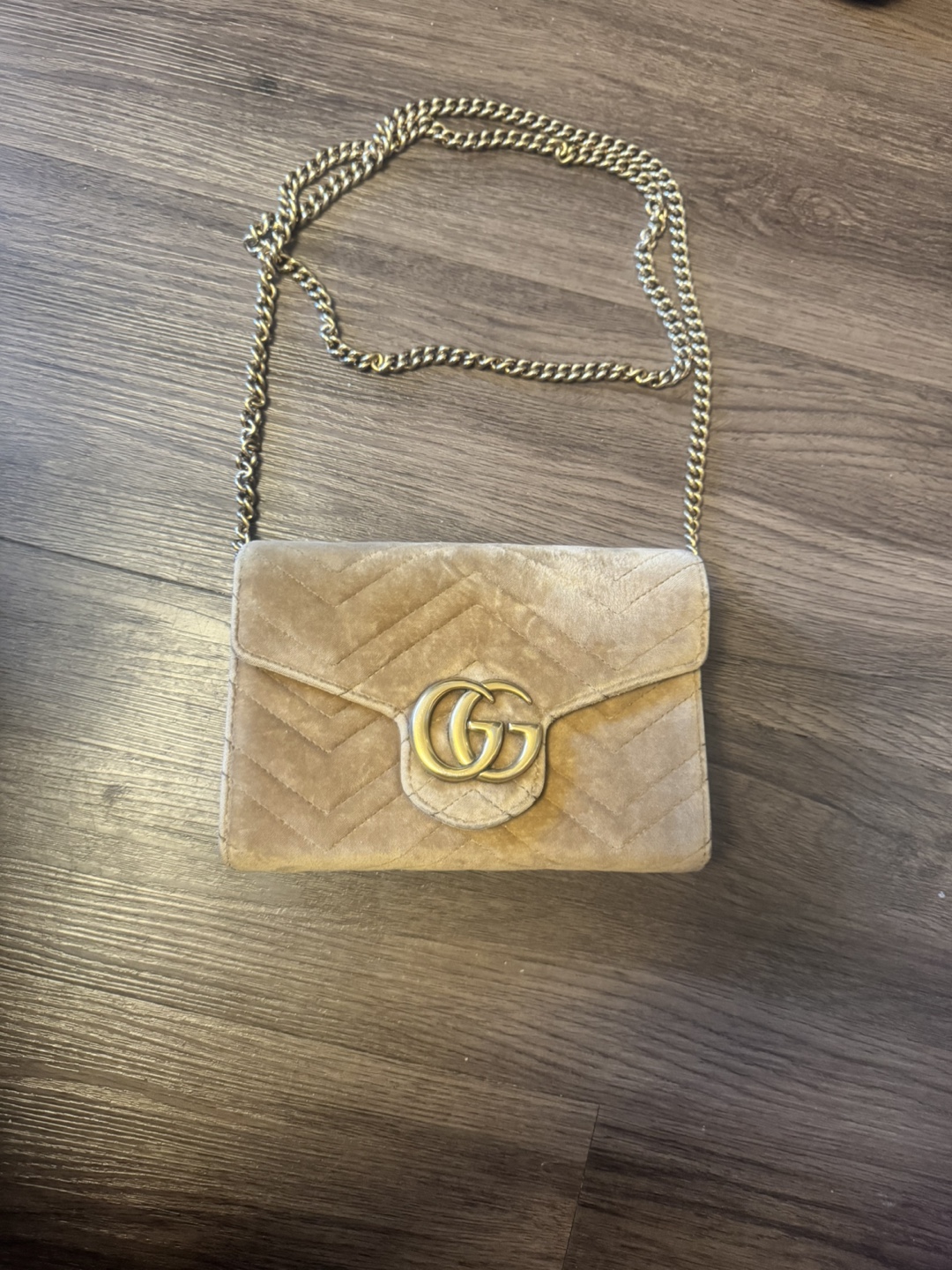 Authentic Gucci Marmont Velvet Shoulder Bag - photo 2