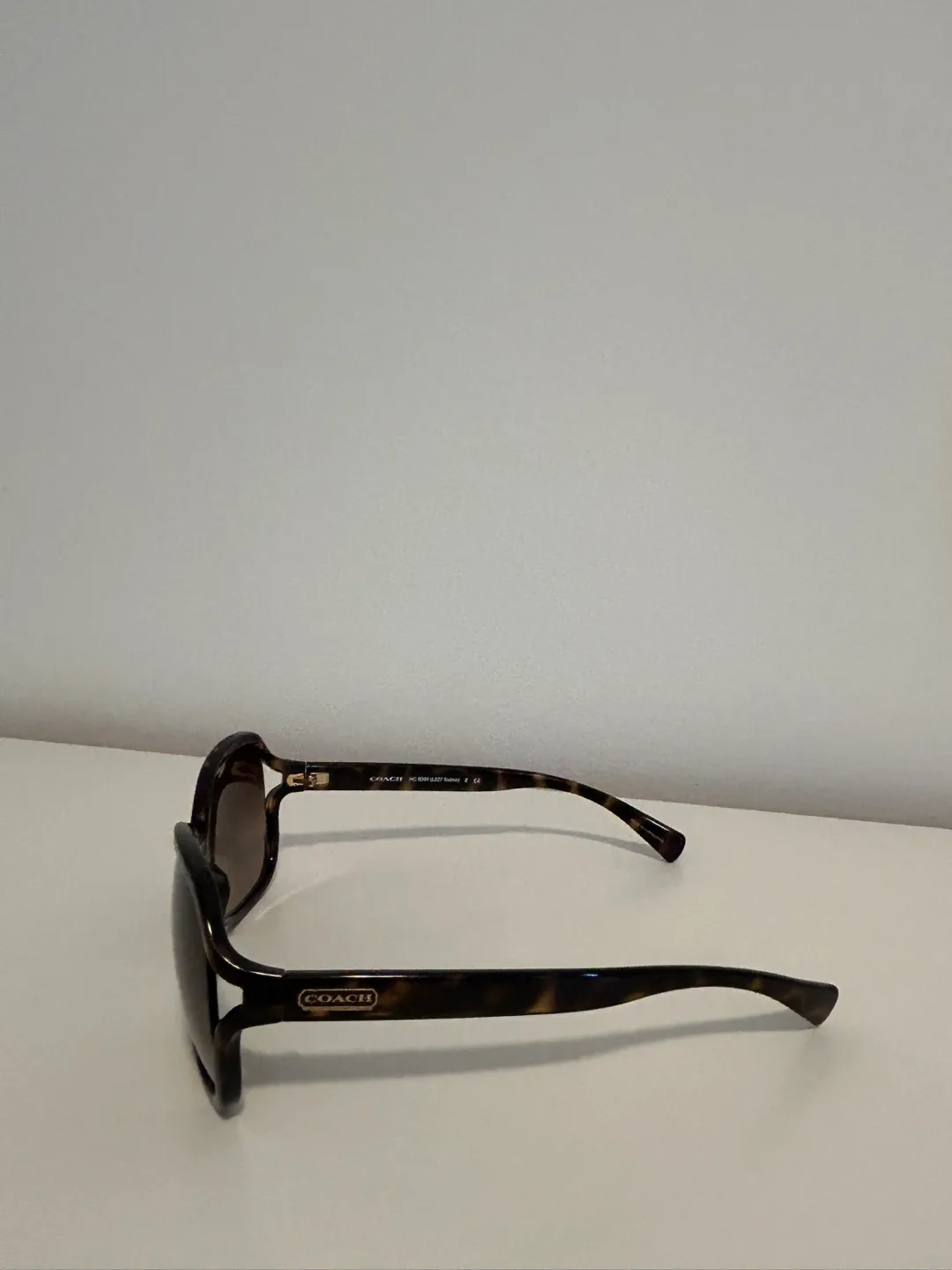 Coach HC8088 Sunglasses image indicator(3)