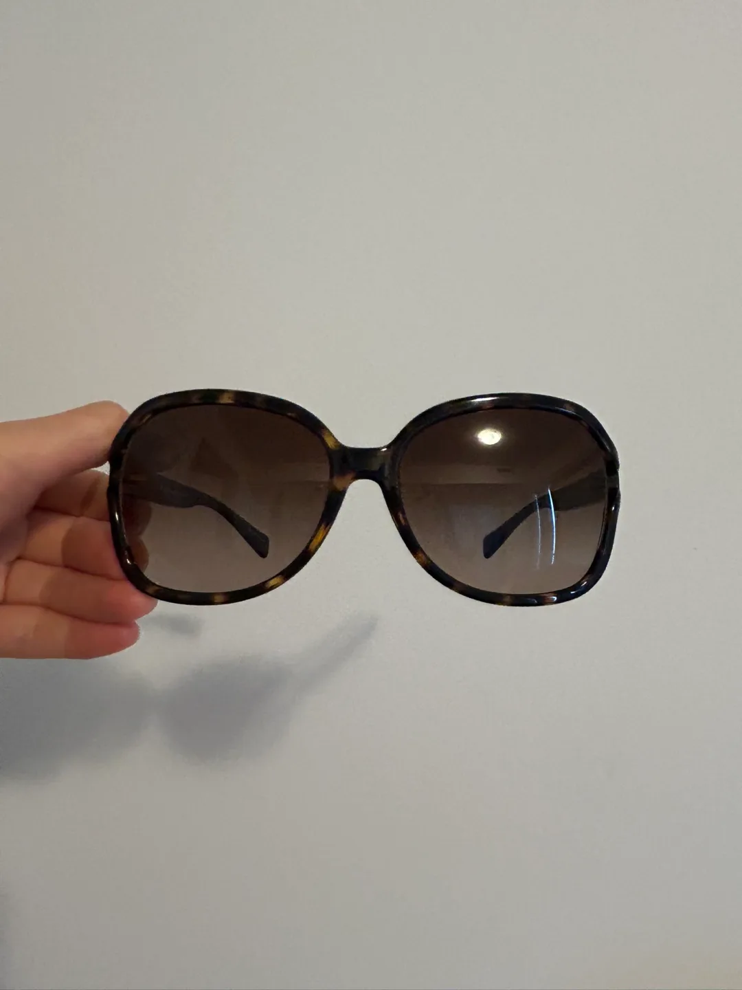 Coach HC8088 Sunglasses image indicator(4)