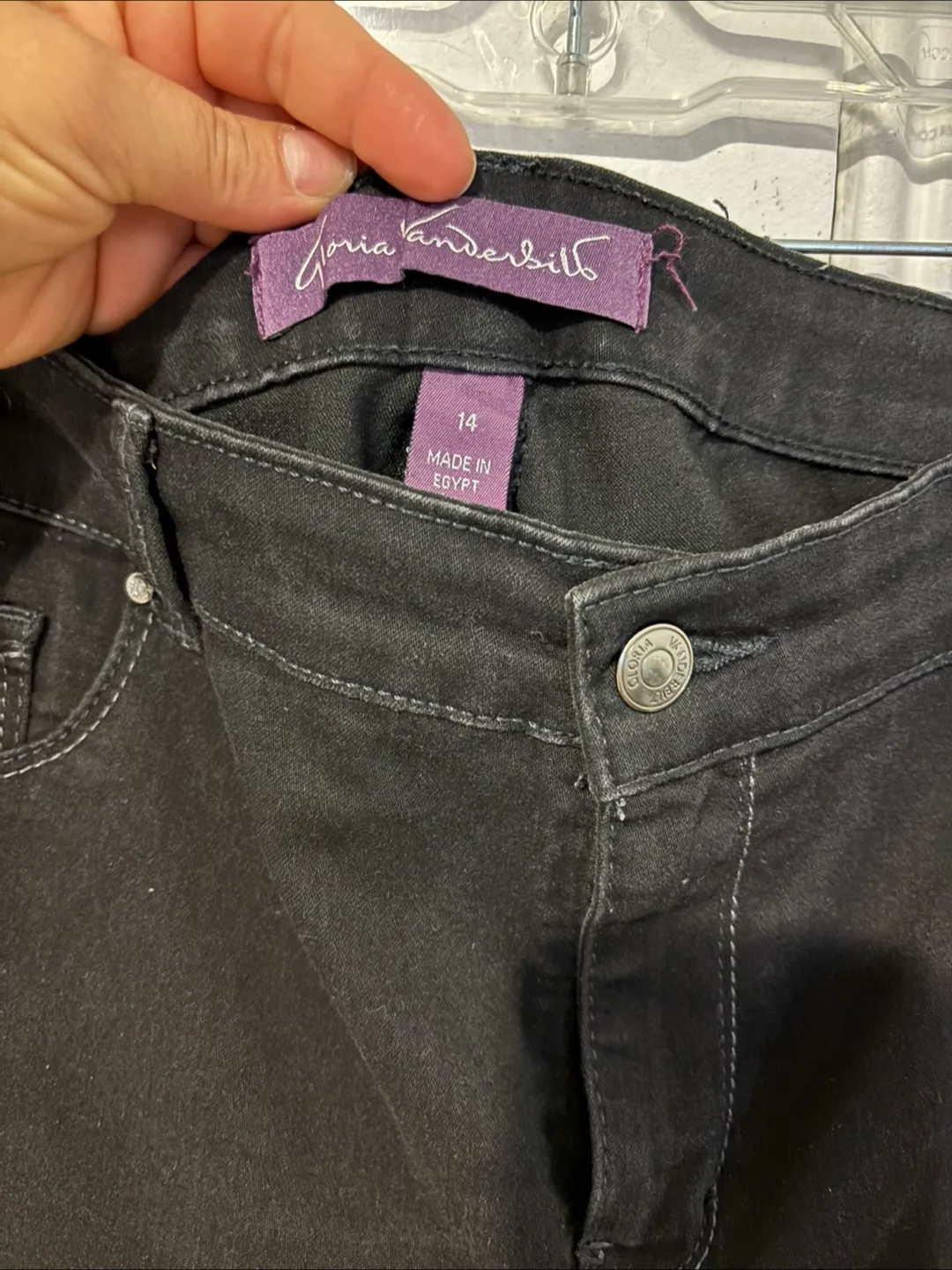 Gloria Vanderbilt Black Jeans - Size 14 thumbnail