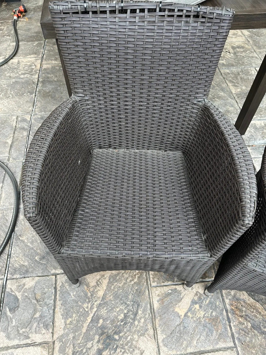 6 Wicker Outdoor Patio Chairs - wear and tear set image indicator(6)