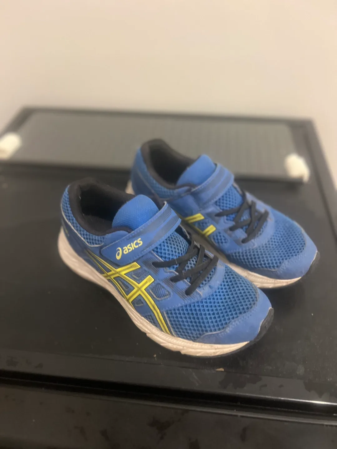 Asics Kids' Running Shoes - Size 12 thumbnail