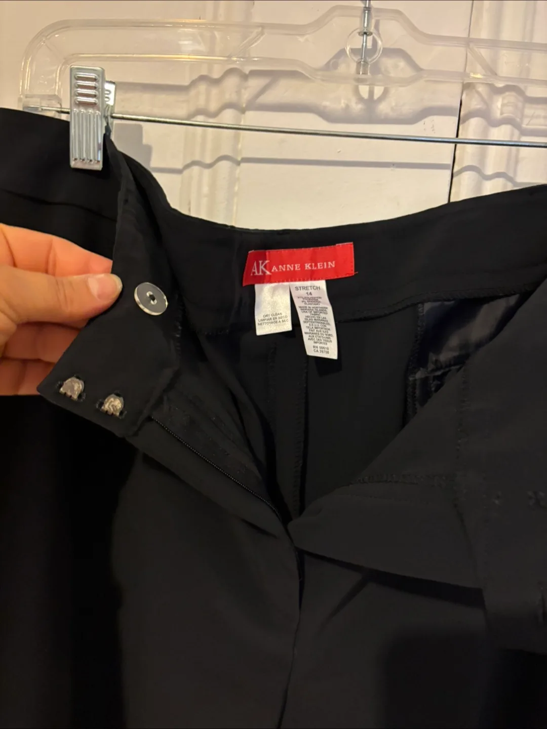 Anne Klein Black Stretch Pants Size 14 thumbnail