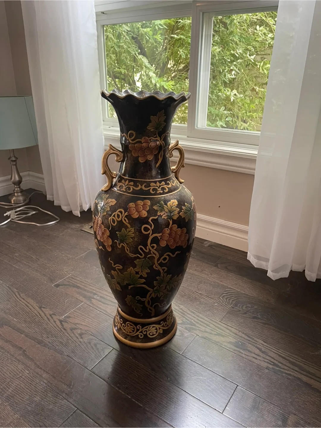 Ornate Decorative Black & Gold  Vase thumbnail