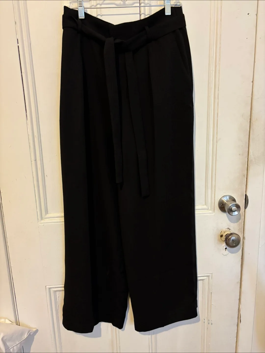 Uniqlo Black Wide Leg Belted dress pants - Size 30-31 inch thumbnail
