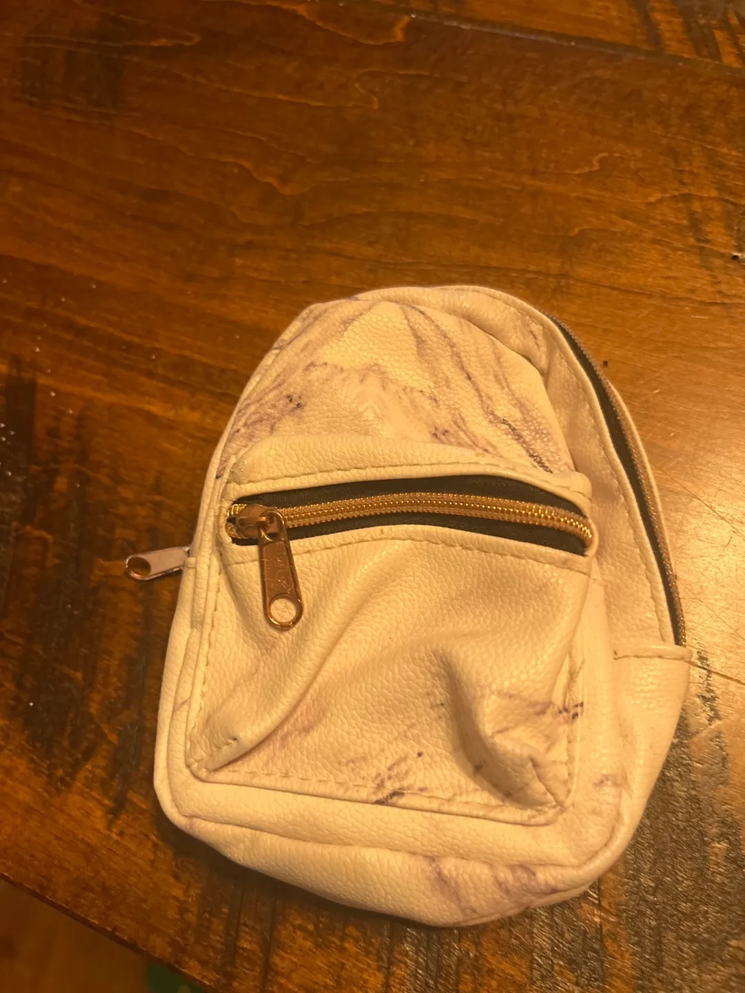 Small White Marble Design Backpack thumbnail
