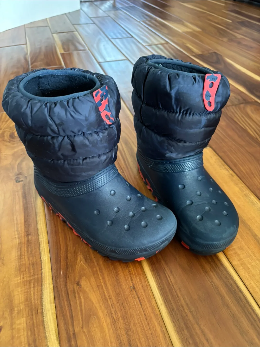Crocs Puff Boots - Size J5 thumbnail