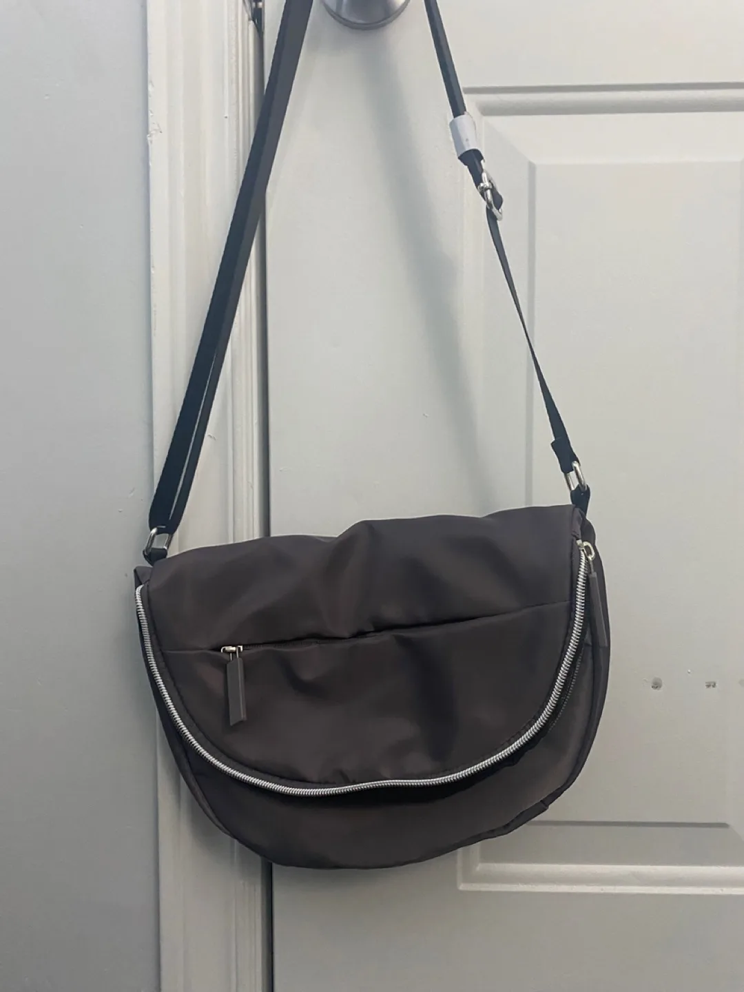 Crossbody purse thumbnail