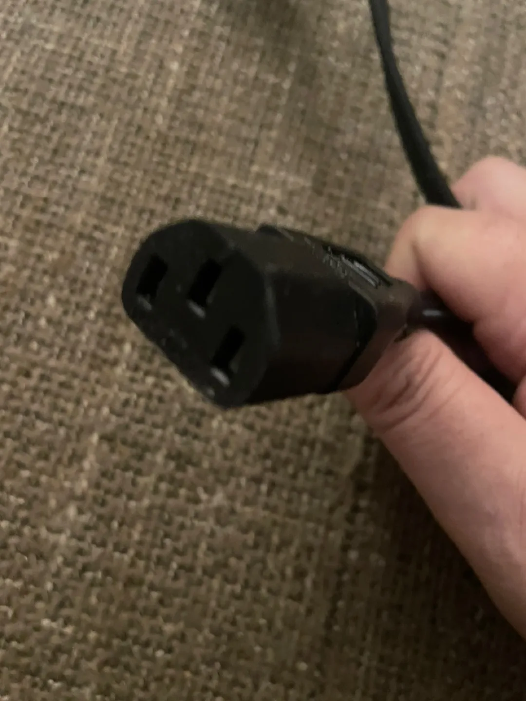 3 prong power cord TV plug thumbnail