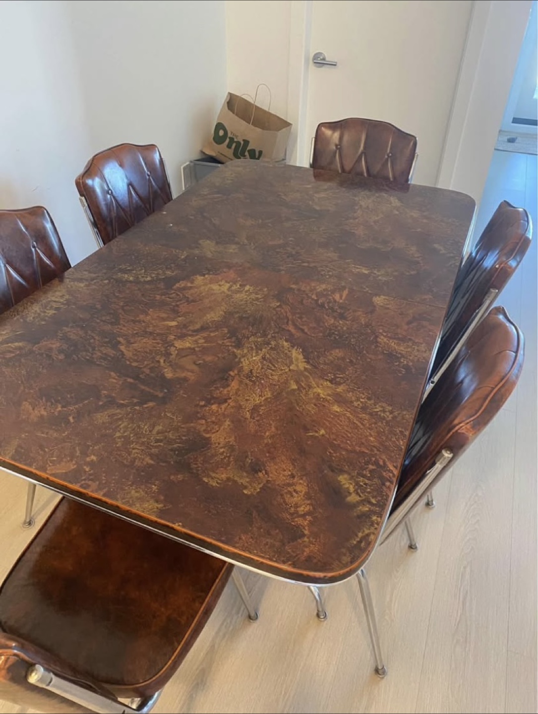MCM Extendable Dining Table + 6 Chairs - photo 3