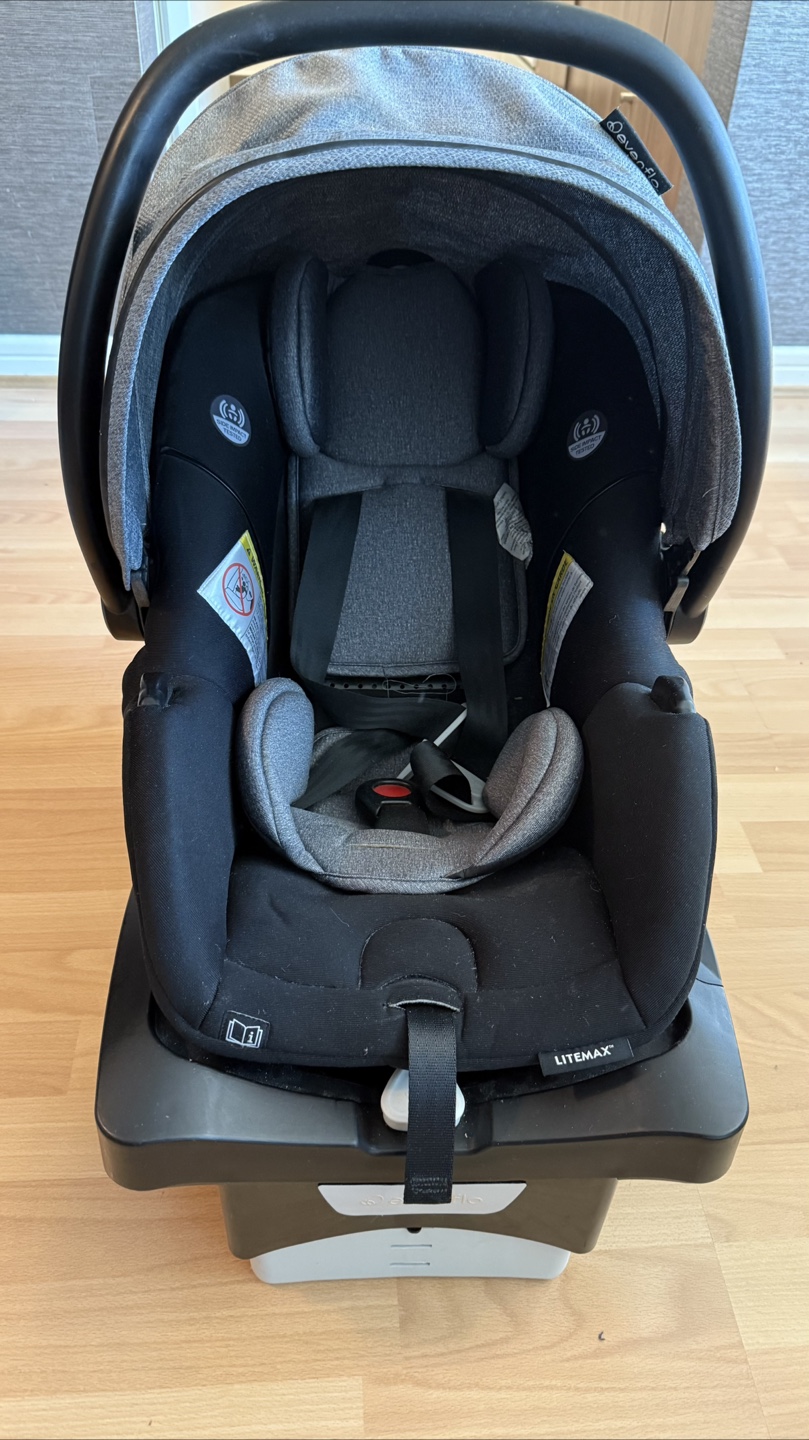 Evenflo LiteMax Infant Car Seat - Grey - photo 2
