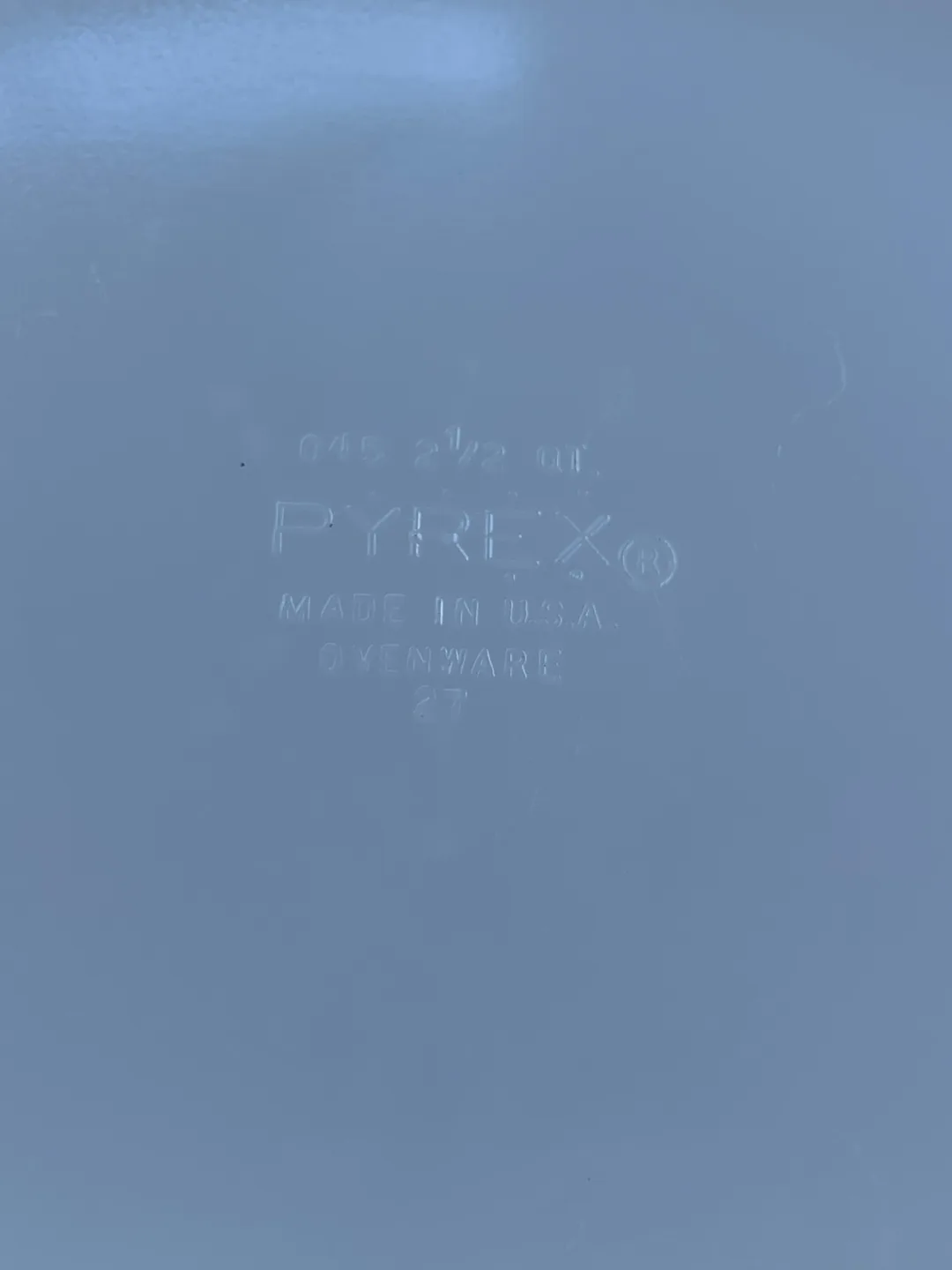 Pyrex 045 2 1/2 Qt. Oval Casserole Dish image indicator(4)