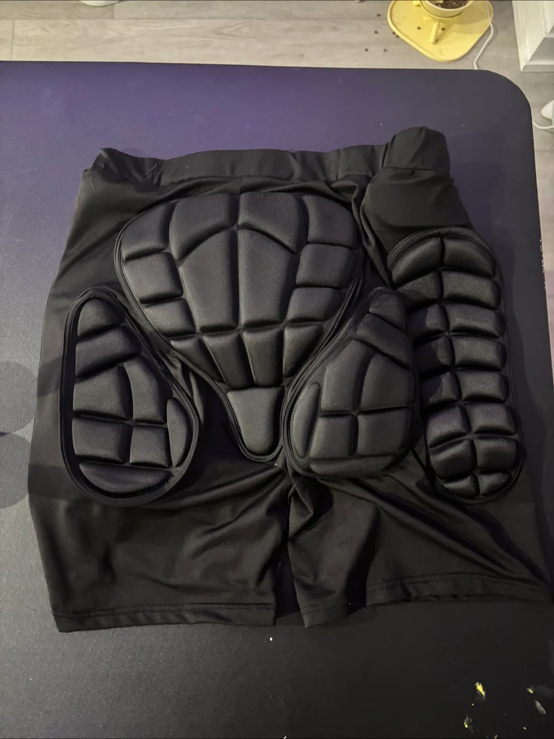 Hip protection Padded shorts - Size L thumbnail