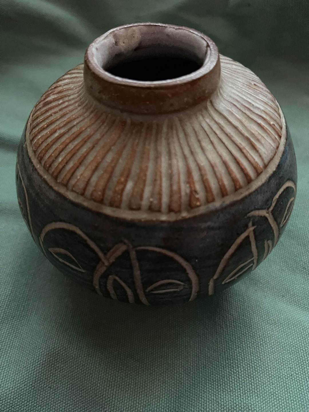 Vintage TN Canada Pottery Vase