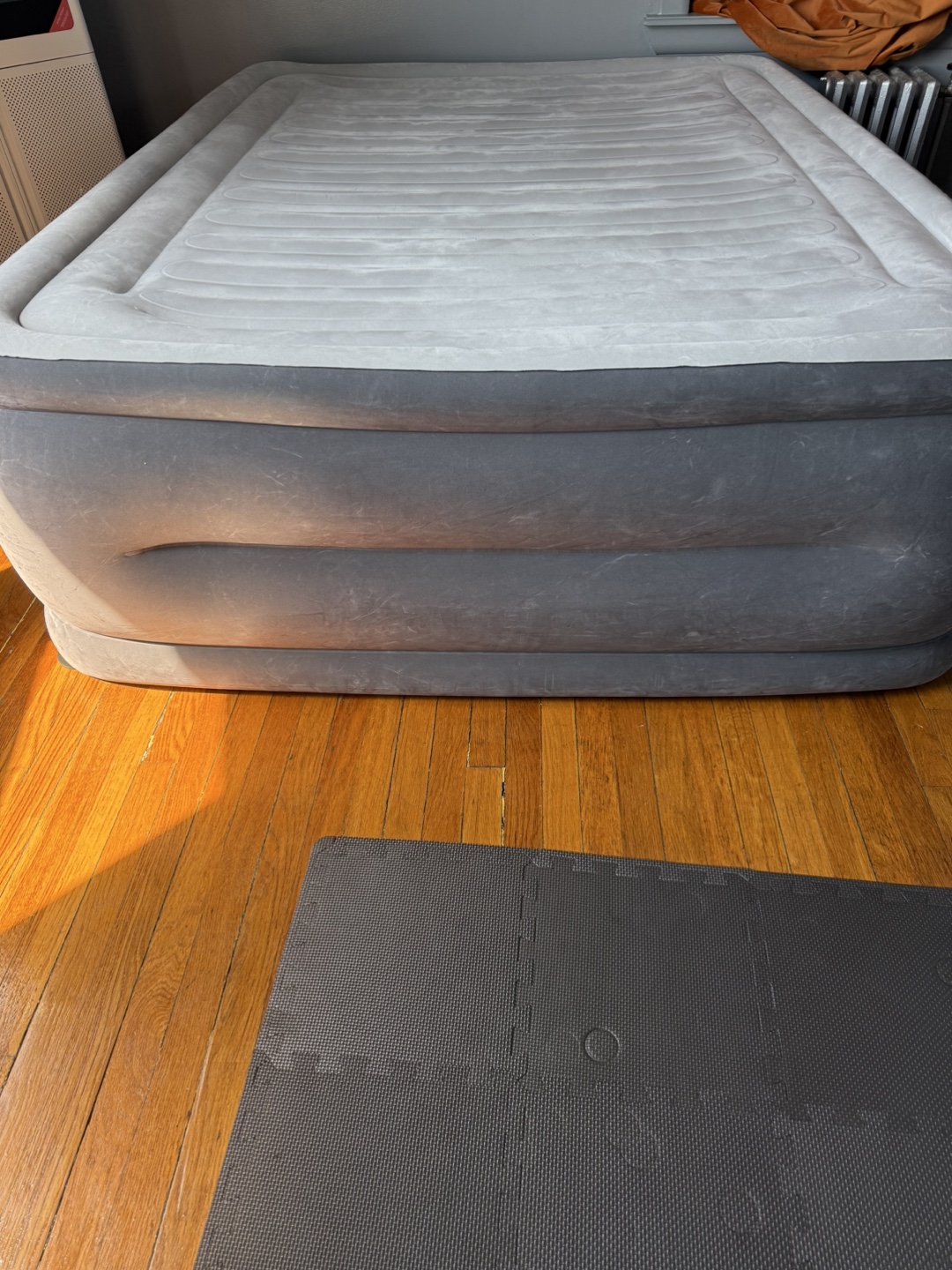Intex Air Mattress - photo 2