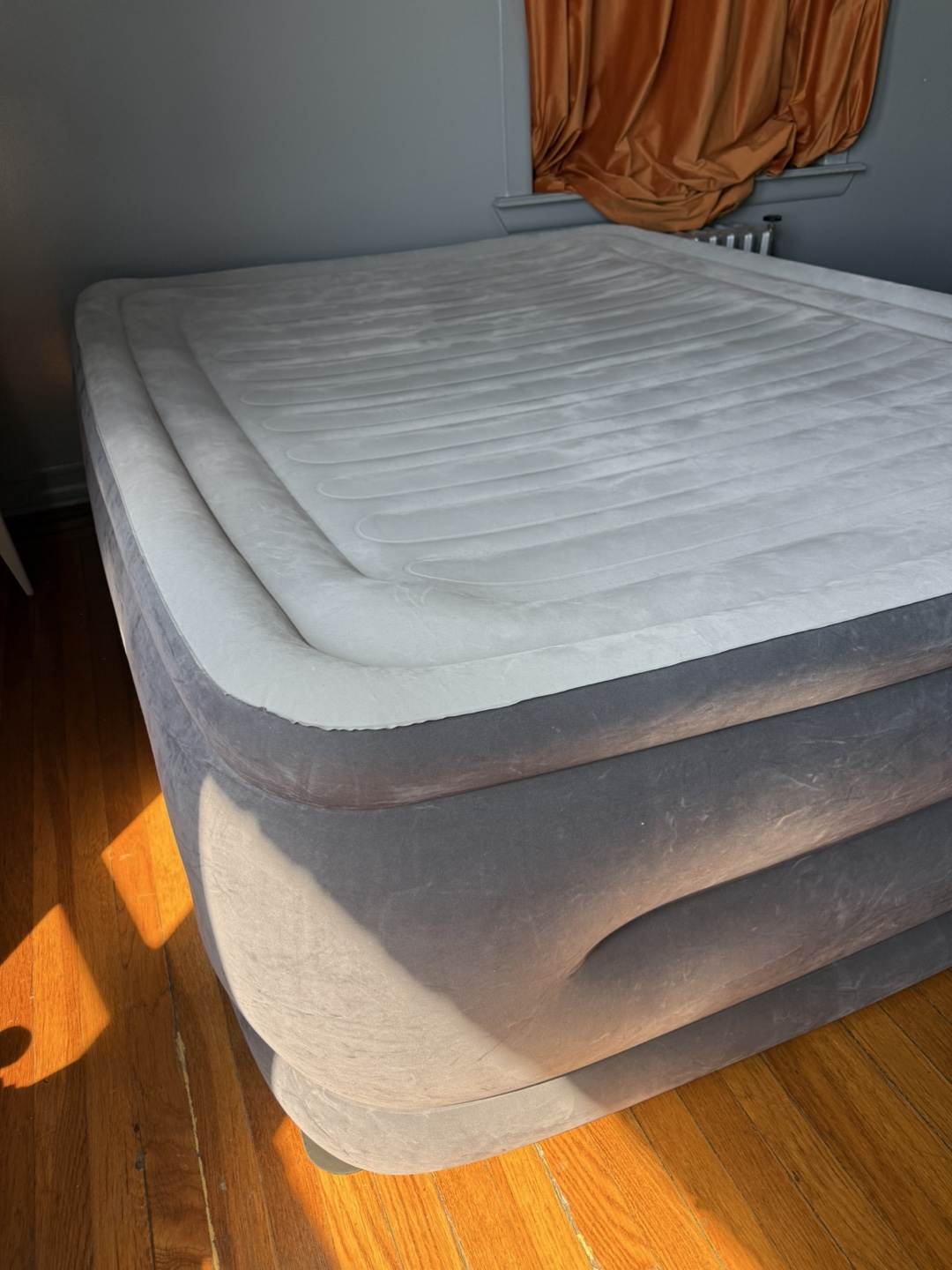 Intex Air Mattress - photo 3