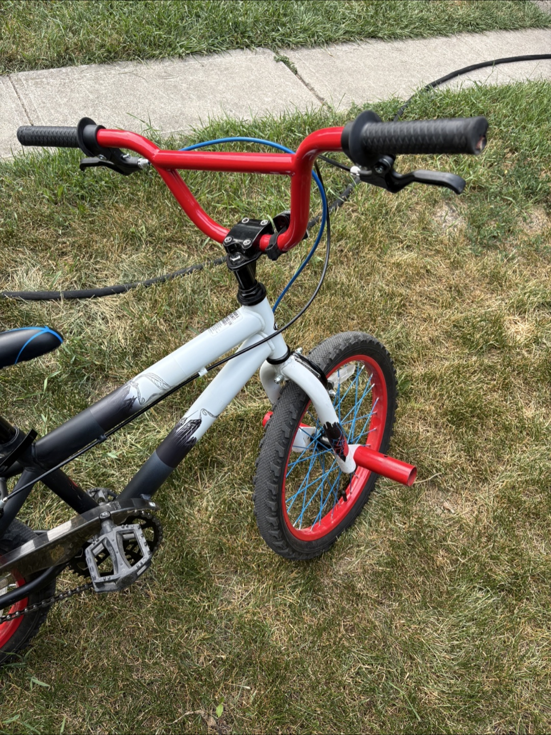 Kids' Spider-Man Bike - Red & Blue - 18” Huffy - photo 4