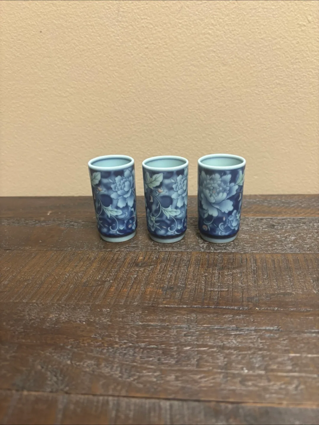🇨🇦Japanese sake cups set of 3 thumbnail