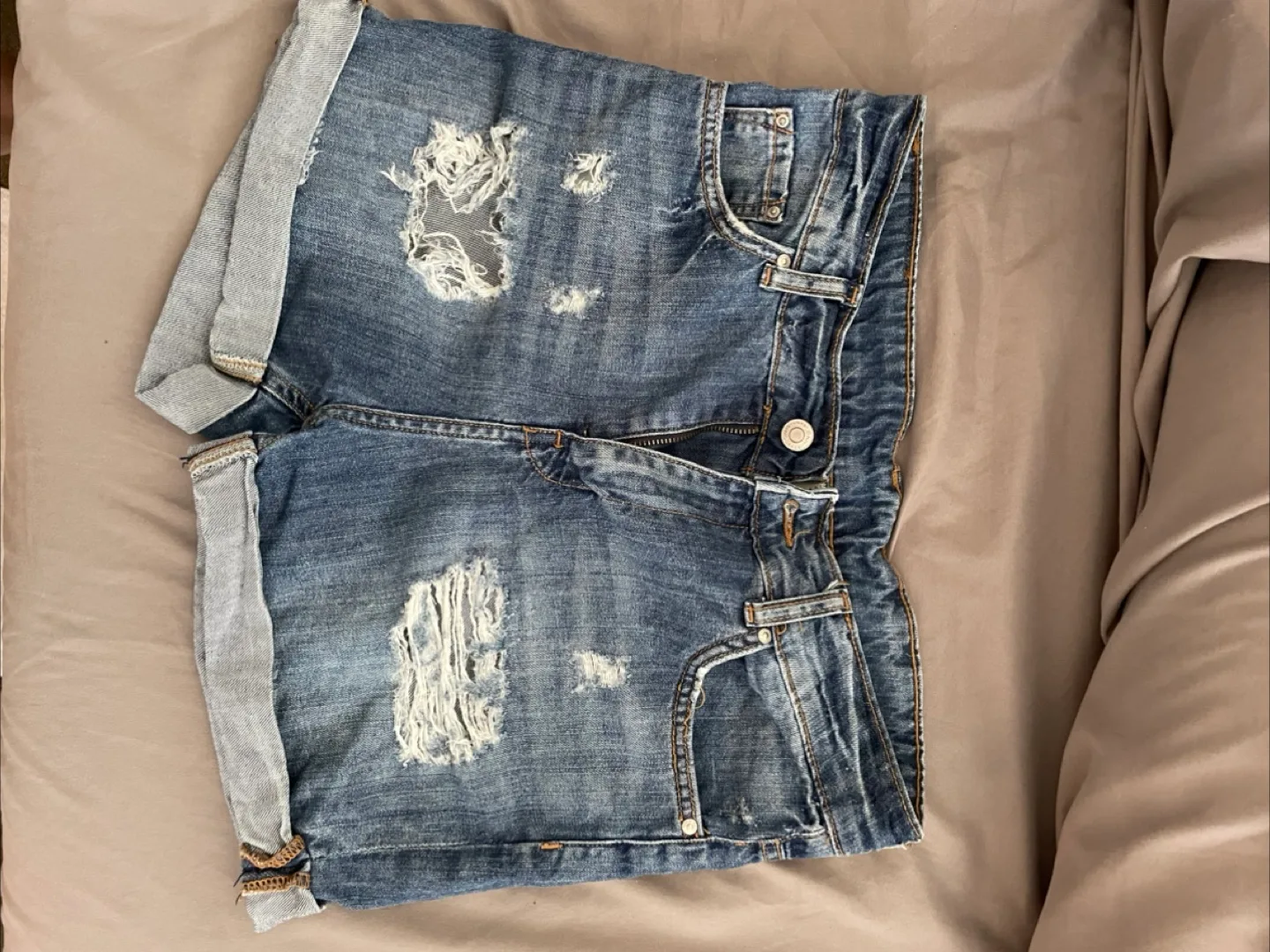 Mango Jeans Distressed Denim Shorts Size 4 thumbnail