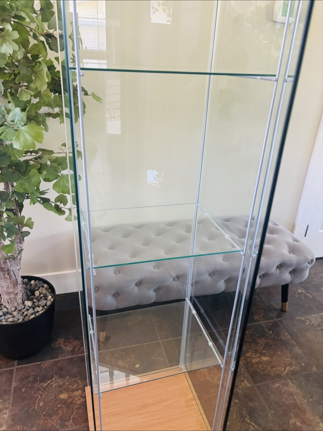 🇨🇦 IKEA Glass Display Cabinet - photo 2