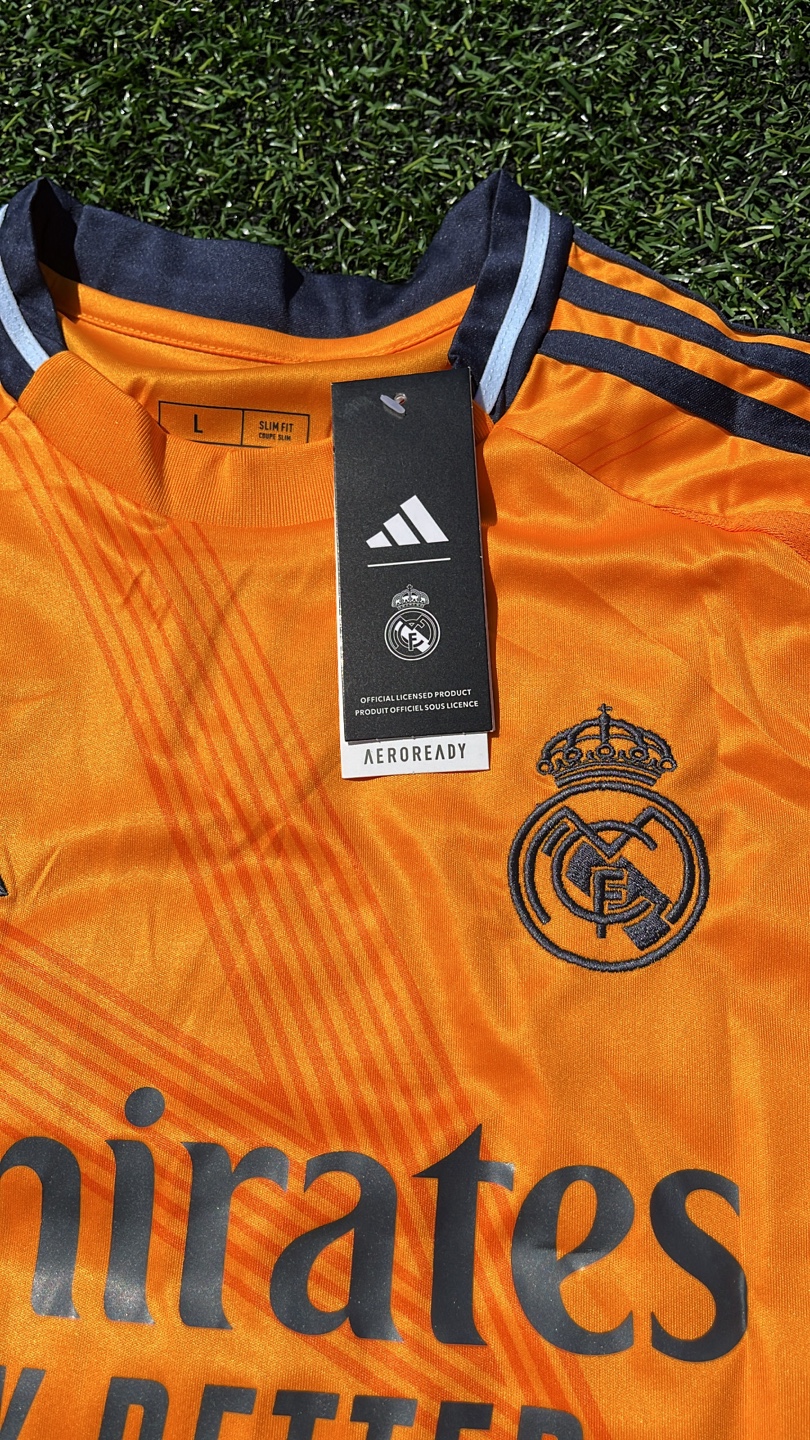 Vinicius Jr Real Madrid Jersey - photo 3