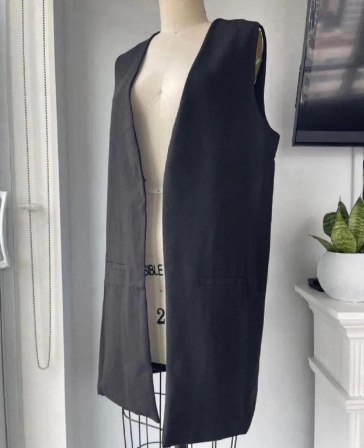 Vest size medium thumbnail