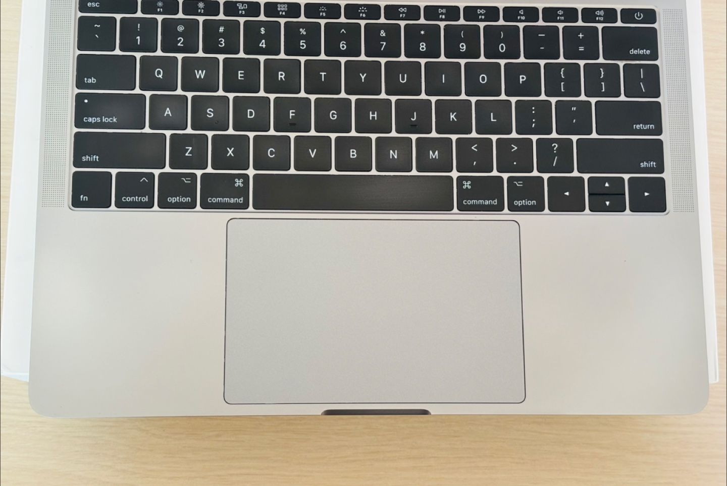 MacBook Pro - photo 4