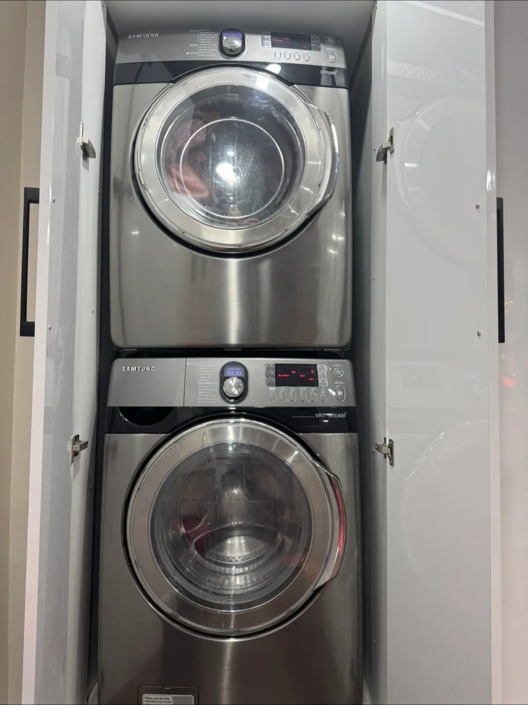 Samsung large Washer and Dryer - Move out Sale thumbnail