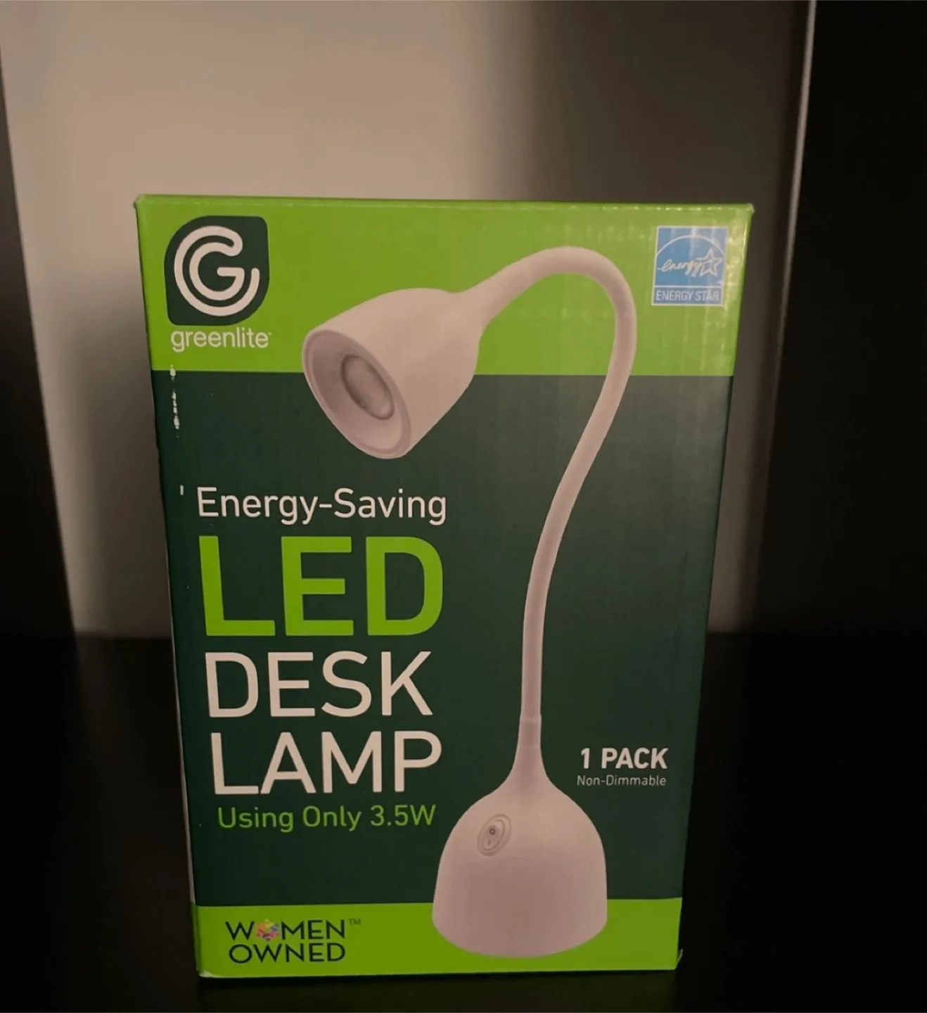 LED desk lamp - new in box thumbnail